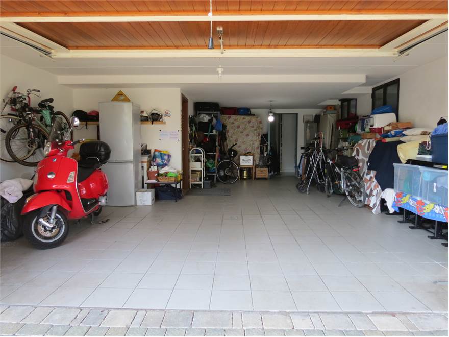Photo 36