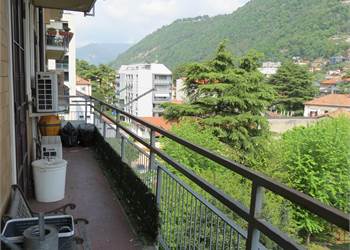 Splendido appartamento panoramico con cantina - Como