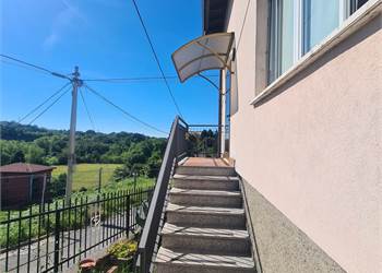 Casa indipendente di 220 mq con vista panoramica
