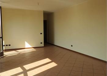 Splendido attico con terrazzo e box - Olgiate Comasco